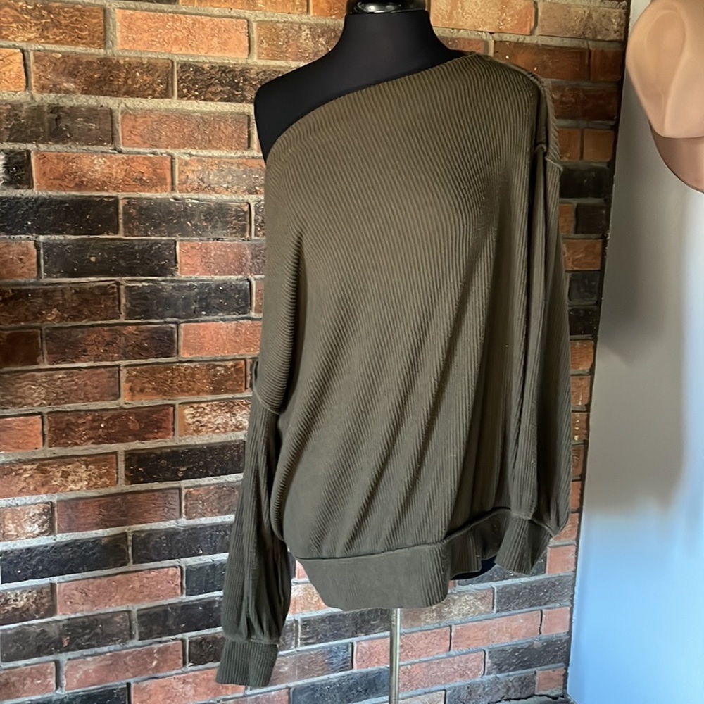 We The Free Olive Ribbed‎ Top